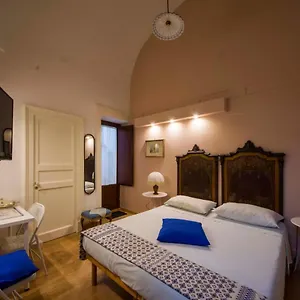 al-centro-di-catania-a-pochi-passi-dal-duomo.taorminaitalyhotels.com/